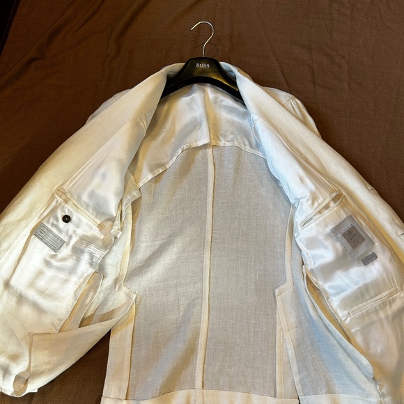 White Eleventy Blazer - Picture 3 of 6